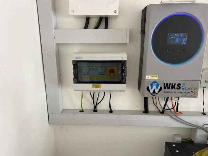 Onduleur solaire hybride Martinique